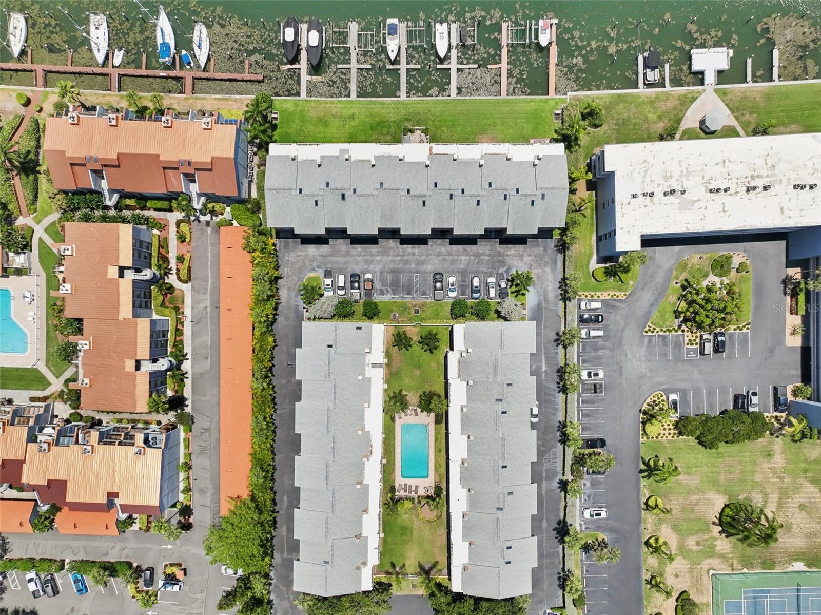 PALM ISLAND TOWNHOMES - Residential Lease
