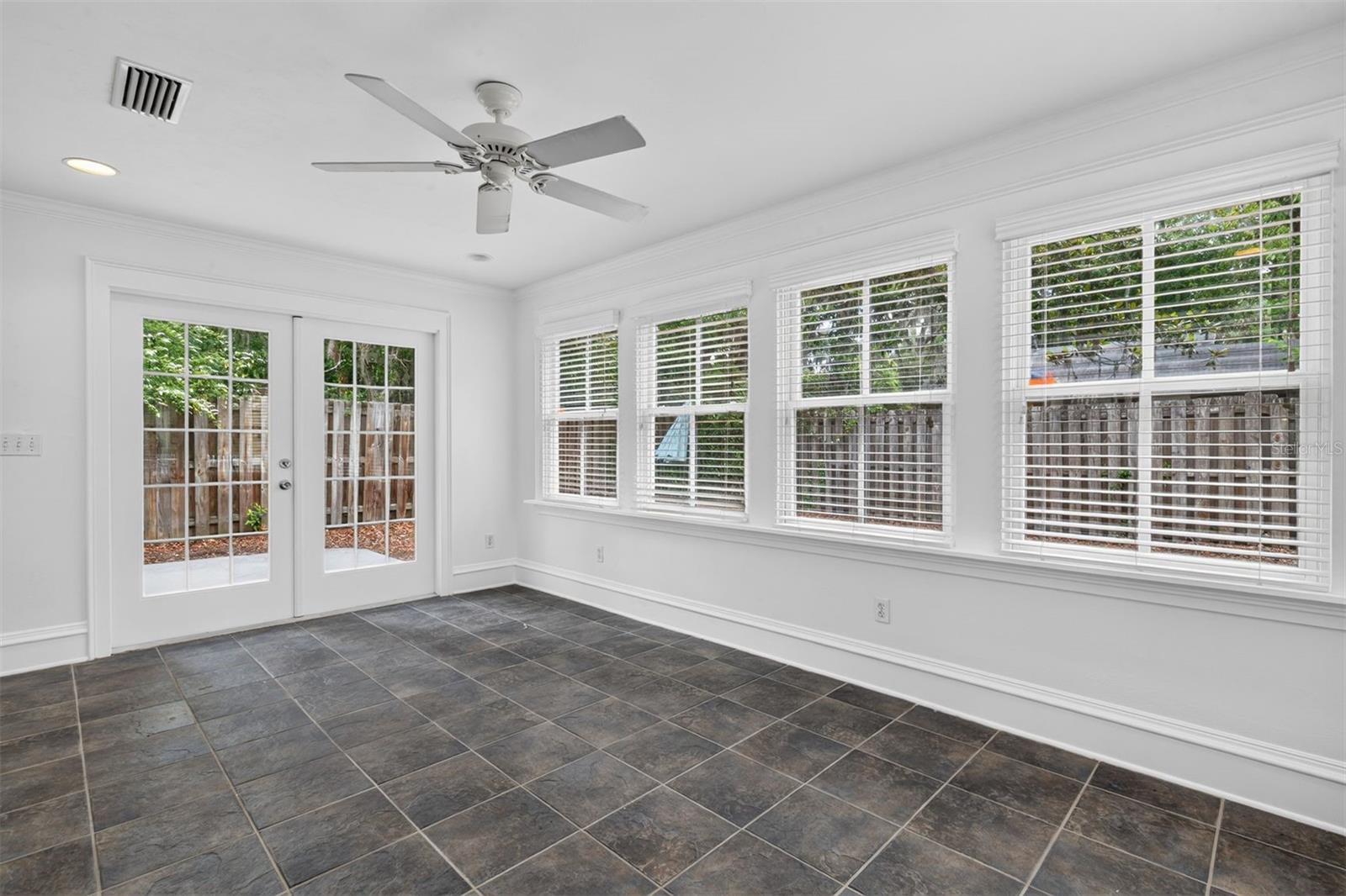 GAINESVILLE ROPERS ADD - Residential