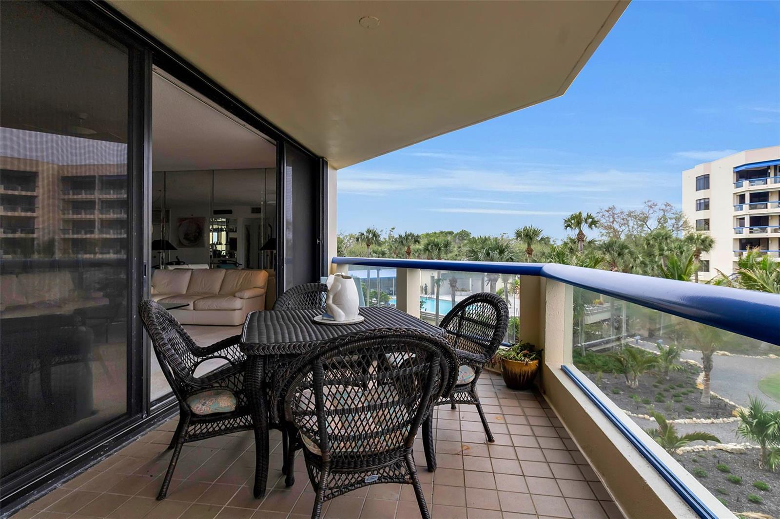 FAIRWAY BAY - Residential