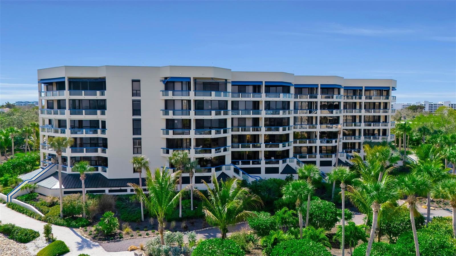 FAIRWAY BAY - Residential