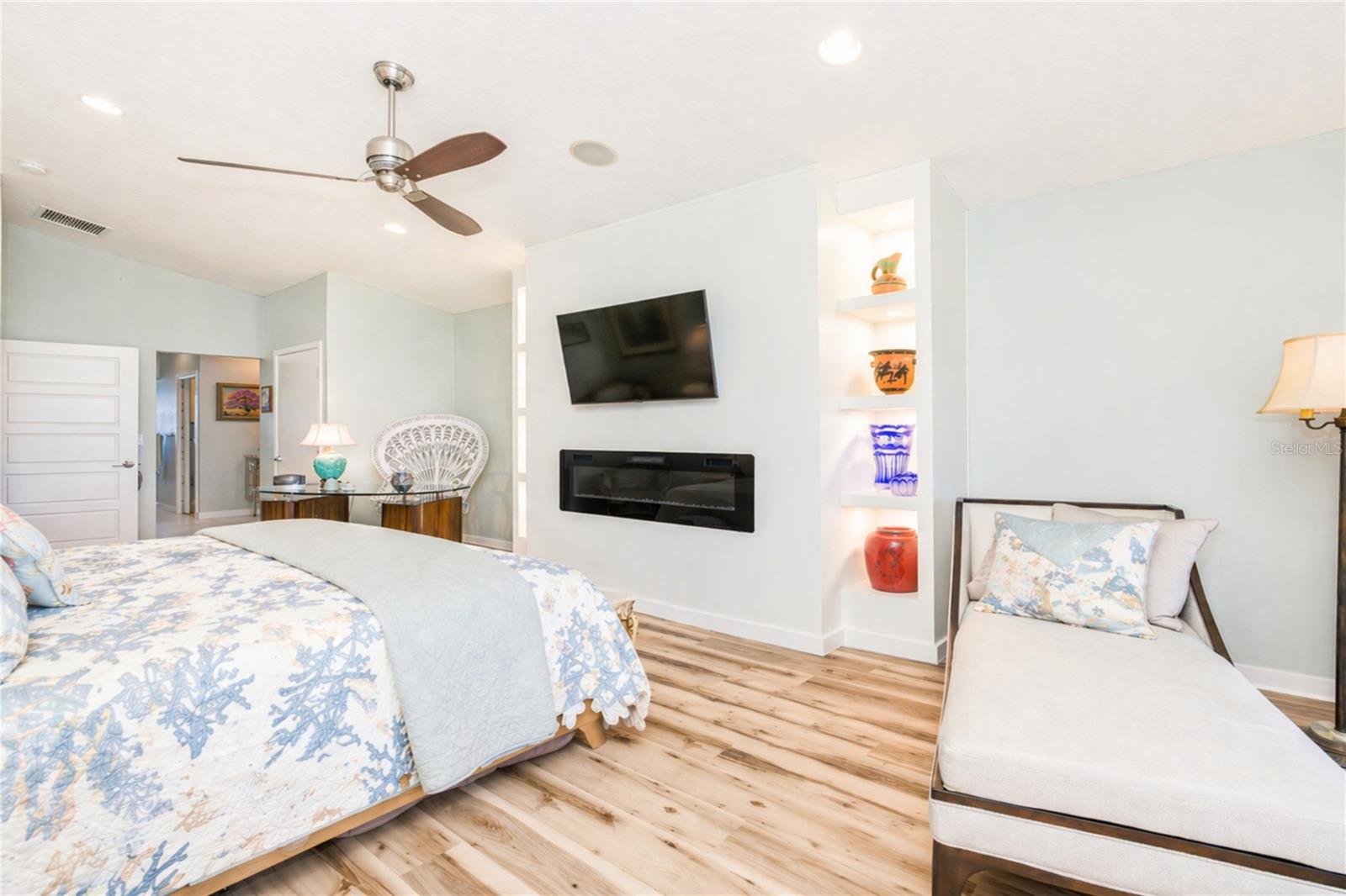 KAHNWAY HEIGHTS - Residential