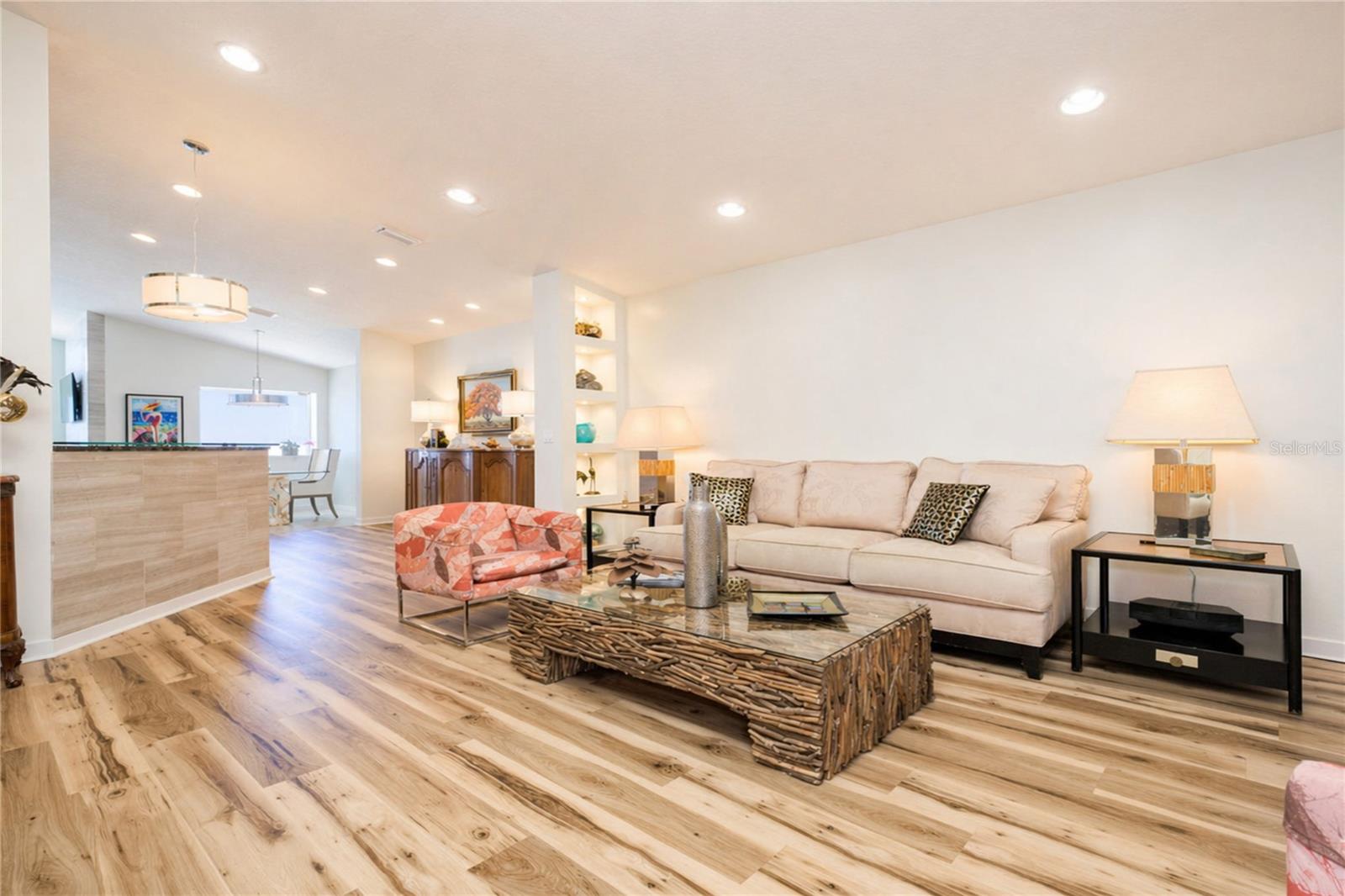 KAHNWAY HEIGHTS - Residential