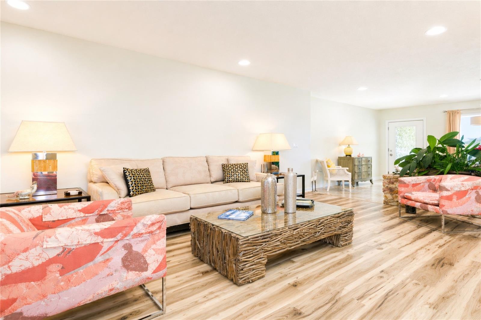 KAHNWAY HEIGHTS - Residential