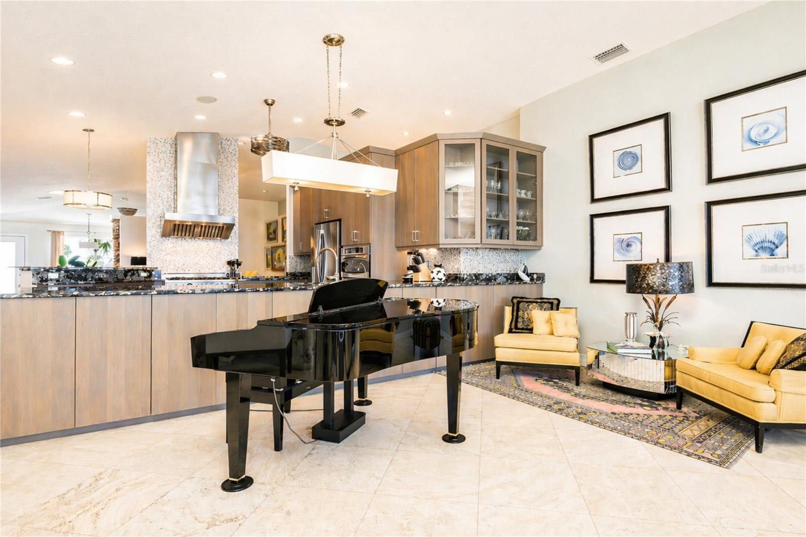 KAHNWAY HEIGHTS - Residential