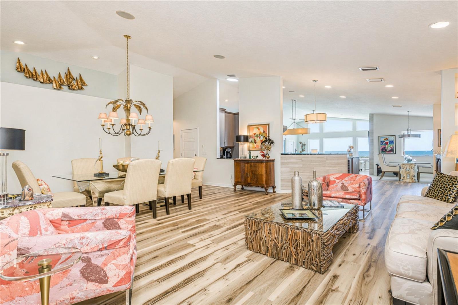 KAHNWAY HEIGHTS - Residential