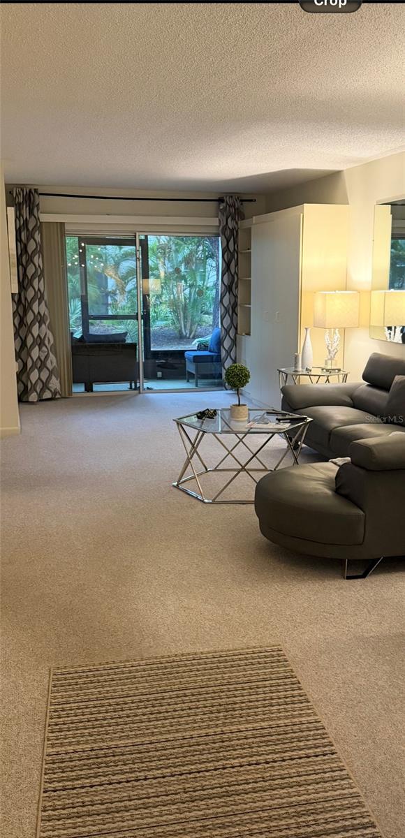 PATRICIAN OAKS - Residential