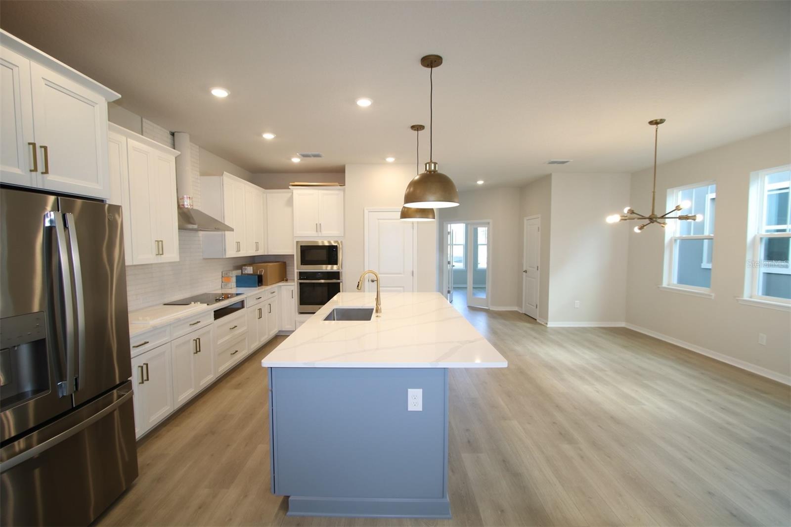 LAUREATE PARK - Residential