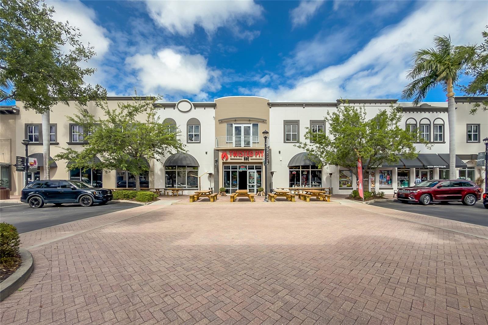 BOCA GROVE - Residential