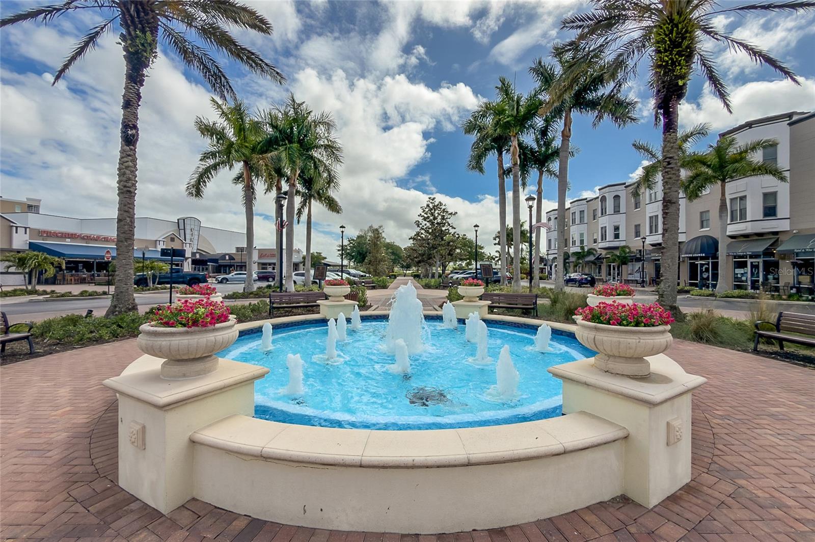 BOCA GROVE - Residential