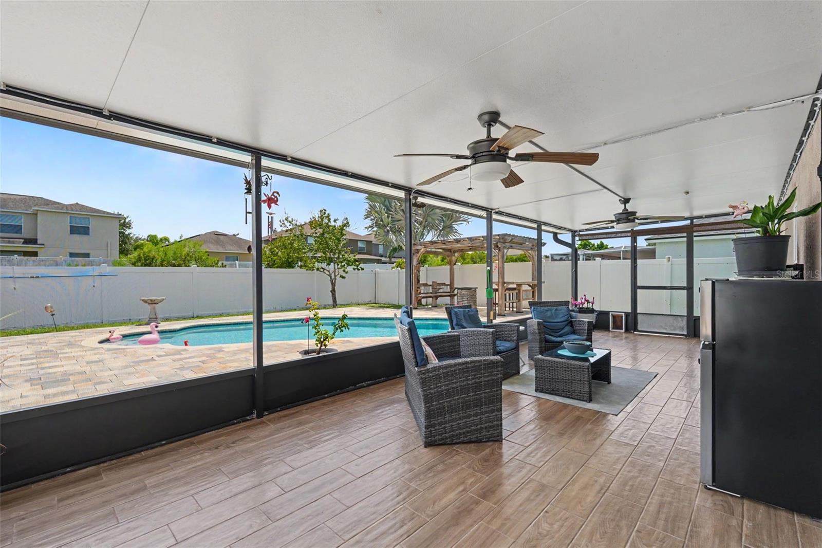 SOUTH COVE PH 2/3 - Residential