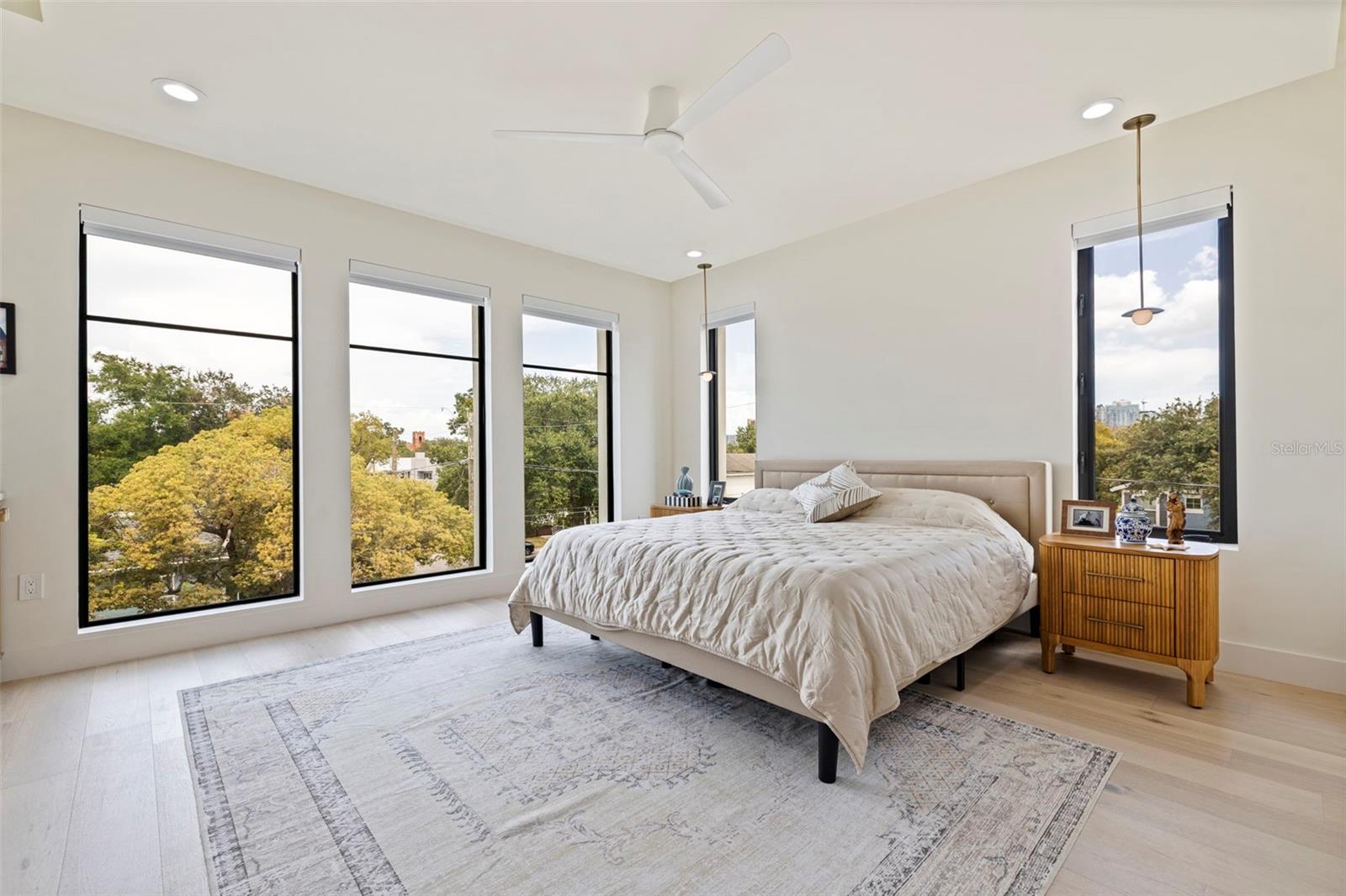 MUNRO & MC INTOSHS ADD - Residential