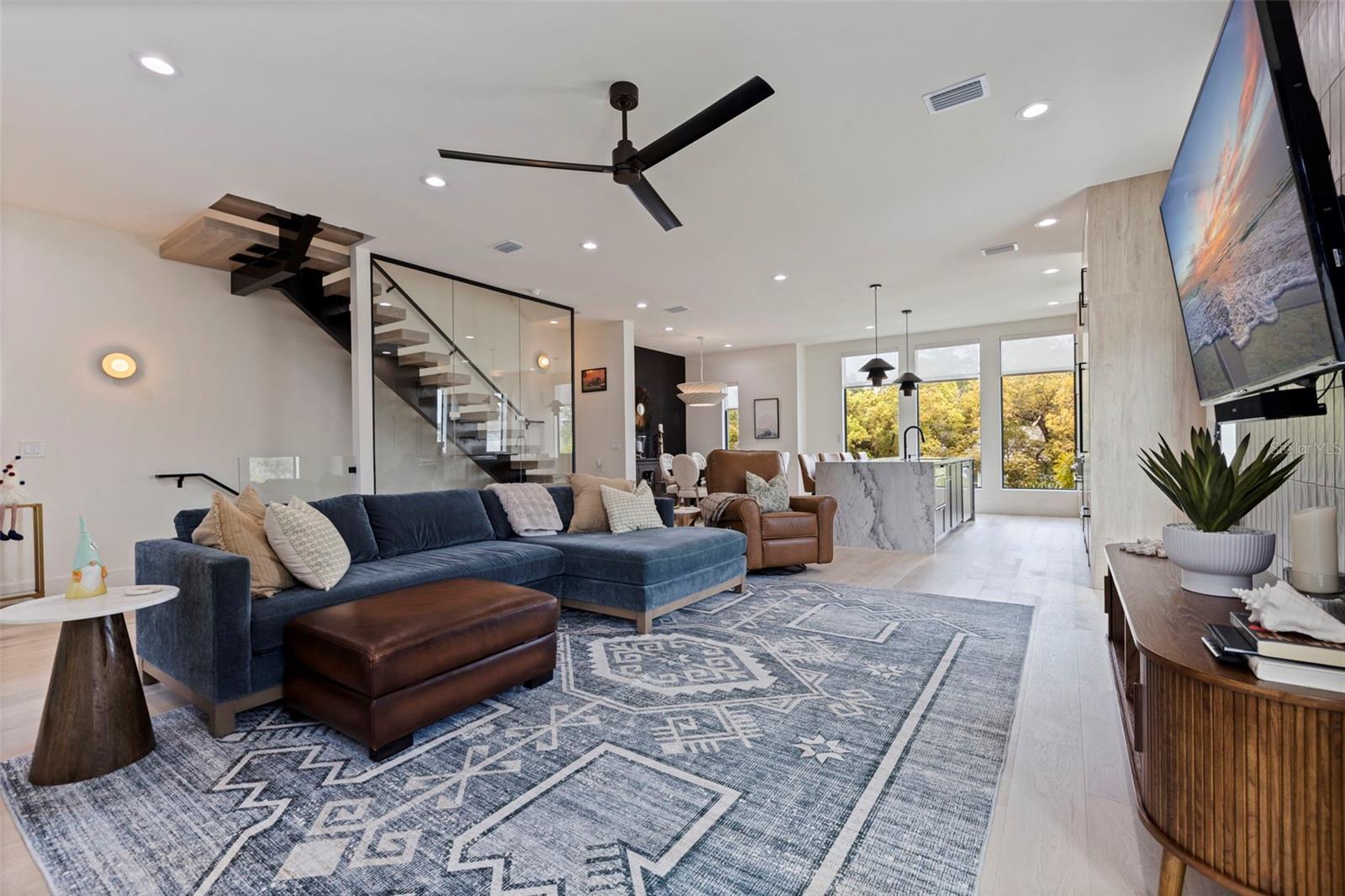 MUNRO & MC INTOSHS ADD - Residential