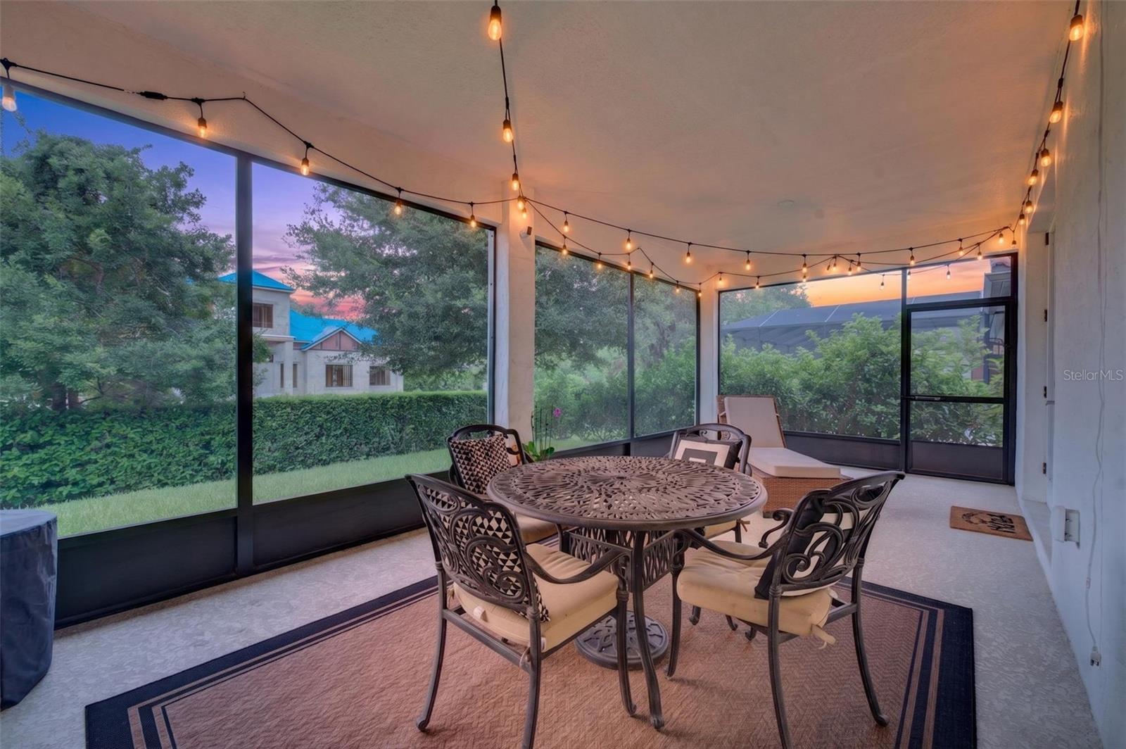 LAKESIDE ESTATES - Residential