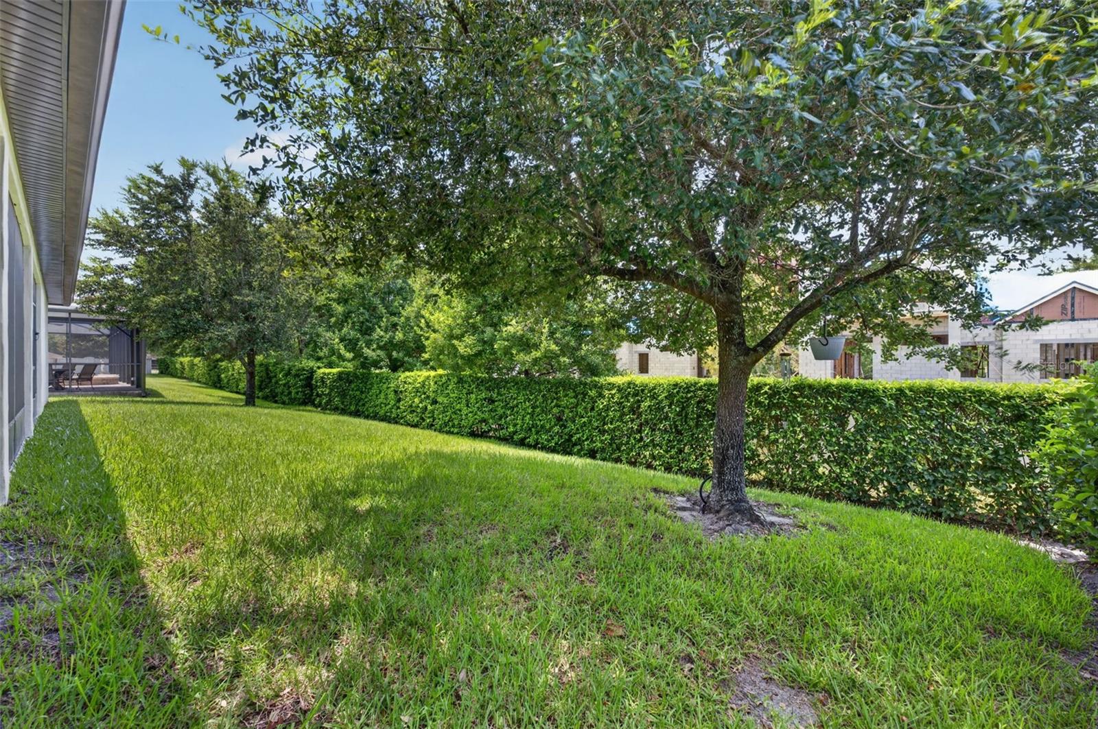 LAKESIDE ESTATES - Residential