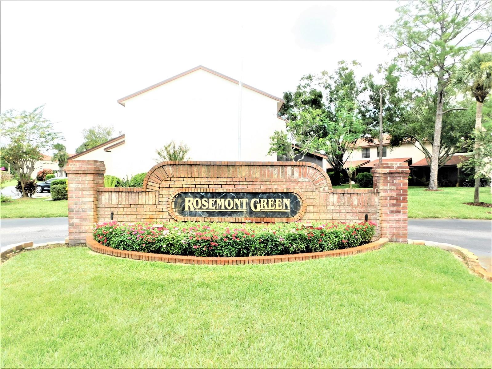 TOWNHOMES ROSEMONT GREEN - Residential Lease