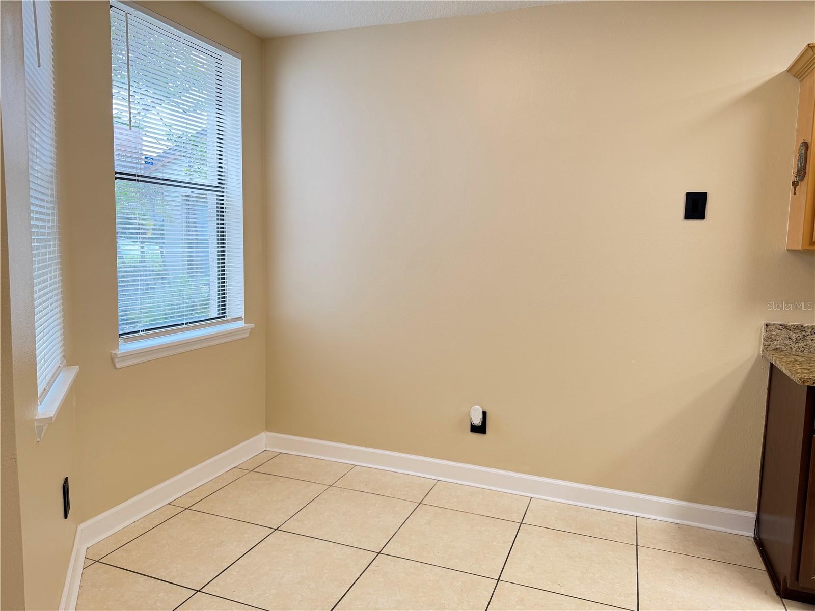 TOWNHOMES ROSEMONT GREEN - Residential Lease