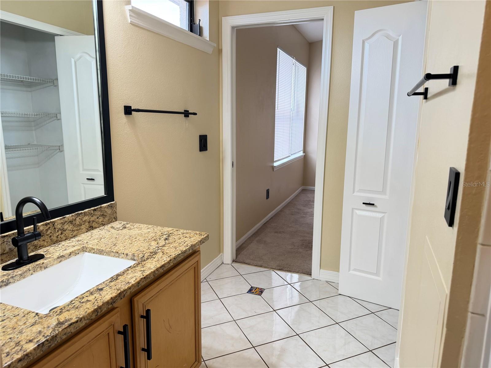 TOWNHOMES ROSEMONT GREEN - Residential Lease