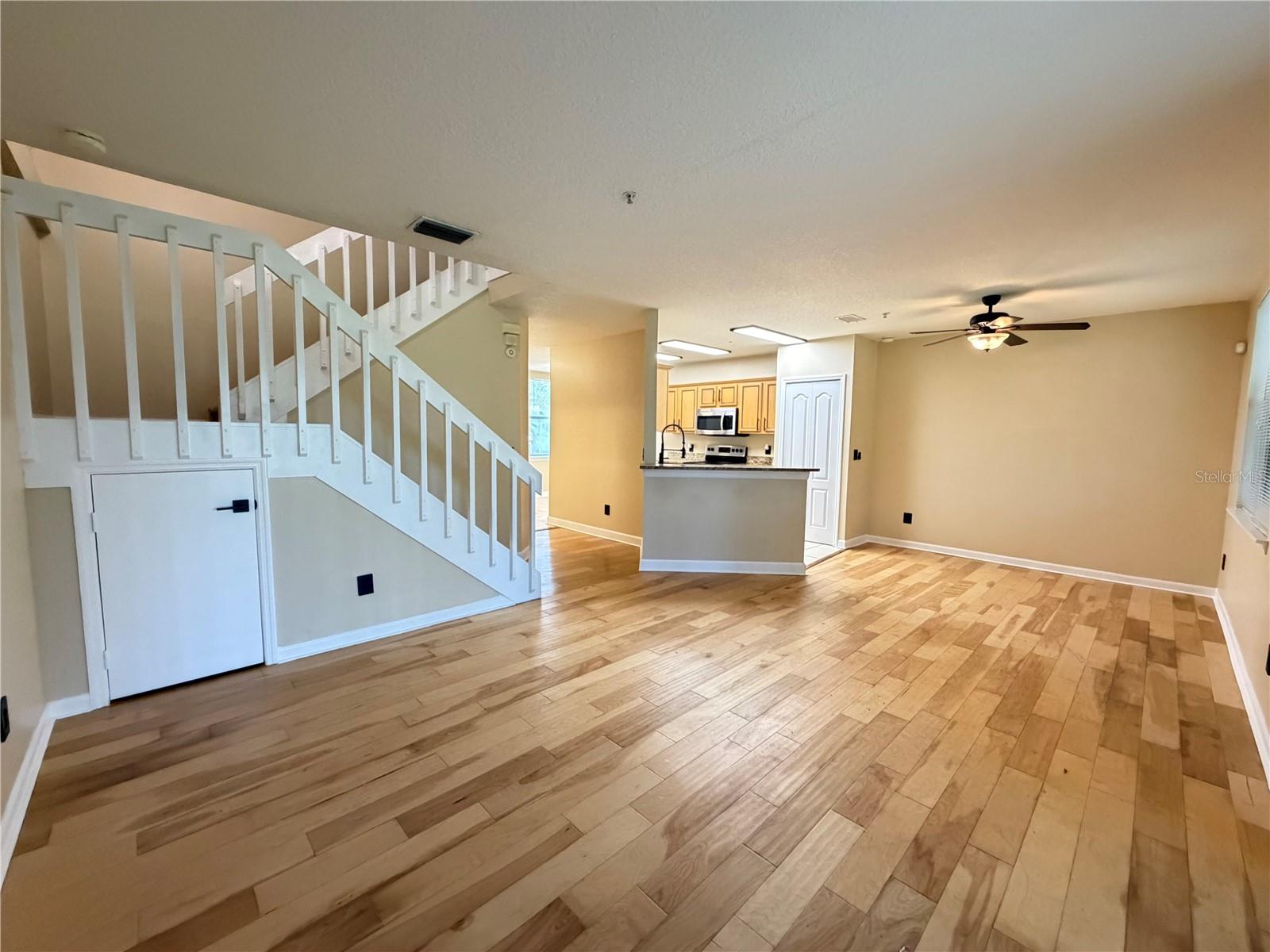 TOWNHOMES ROSEMONT GREEN - Residential Lease
