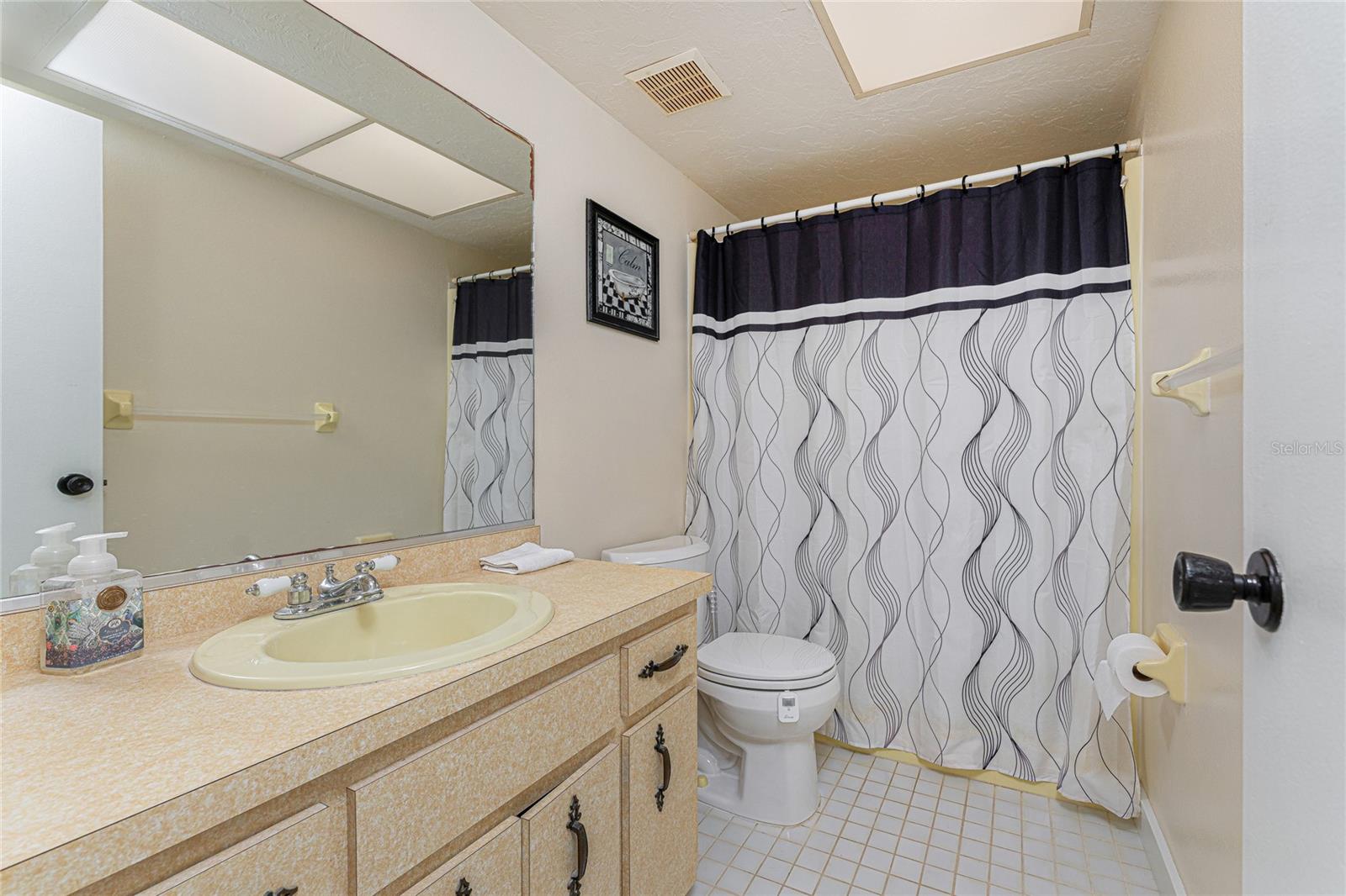 ROTONDA WEST OAKLAND HILLS - Residential Income