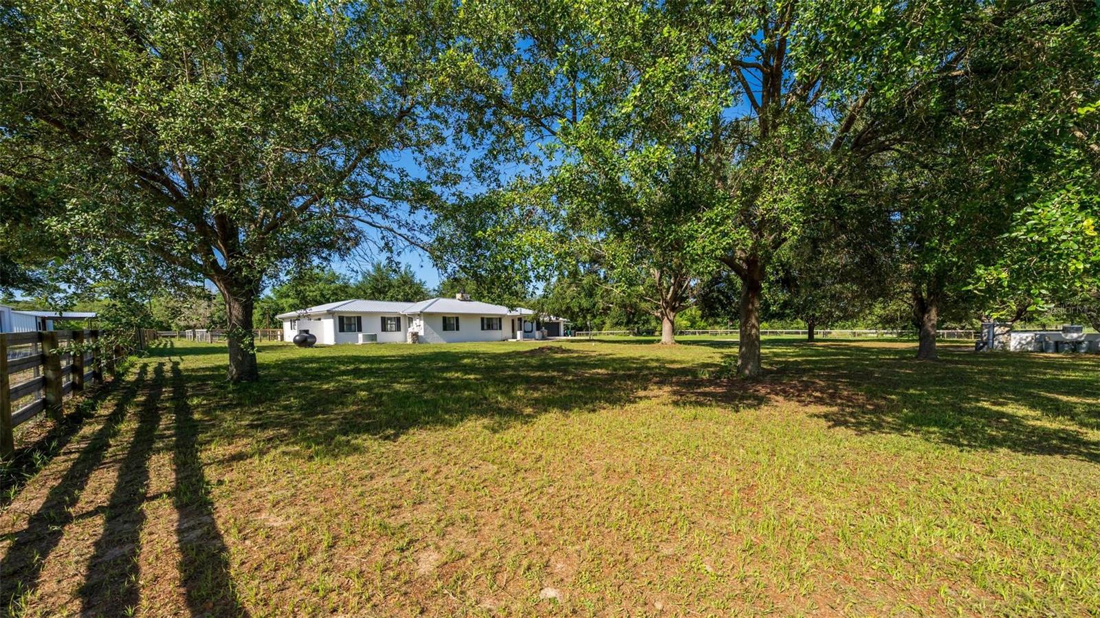 NORTH STAR RANCHETTES - Residential