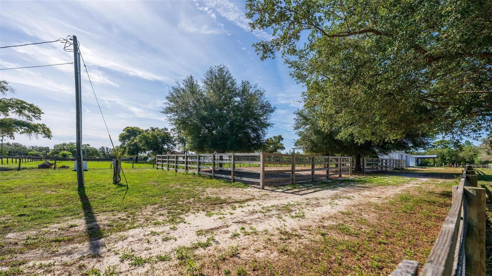 NORTH STAR RANCHETTES - Residential