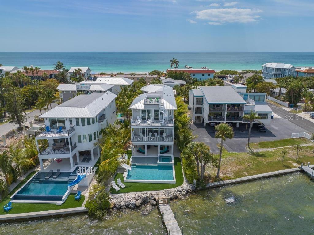 CORTEZ BEACH - Residential