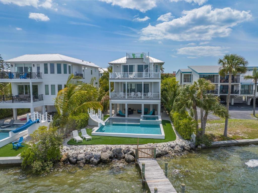 CORTEZ BEACH - Residential