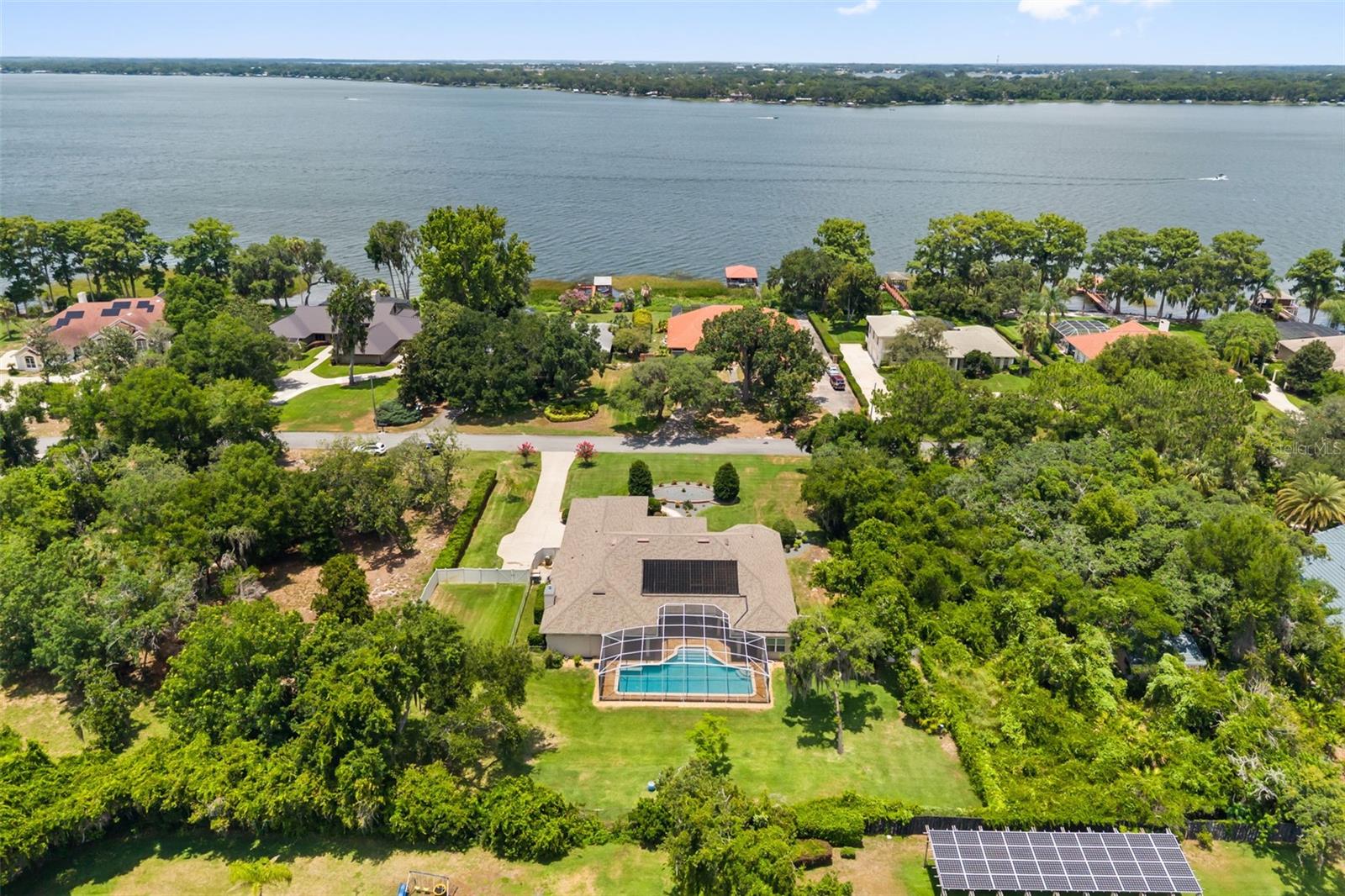 SQUIRREL POINT SUB - Residential