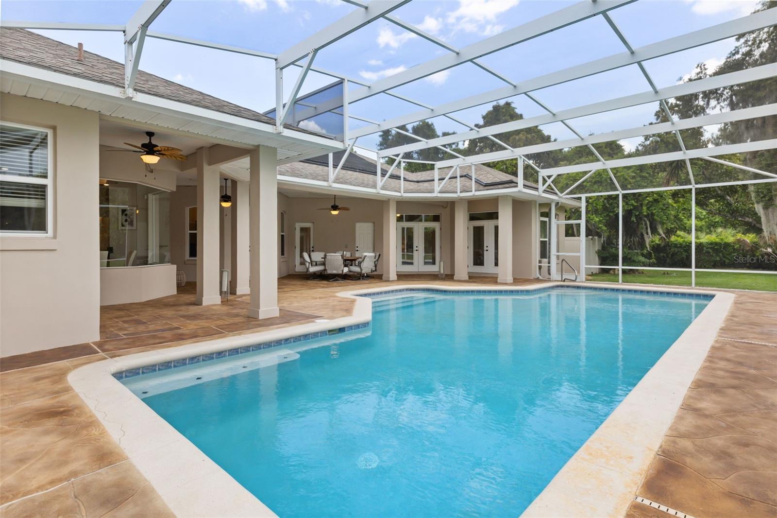 SQUIRREL POINT SUB - Residential