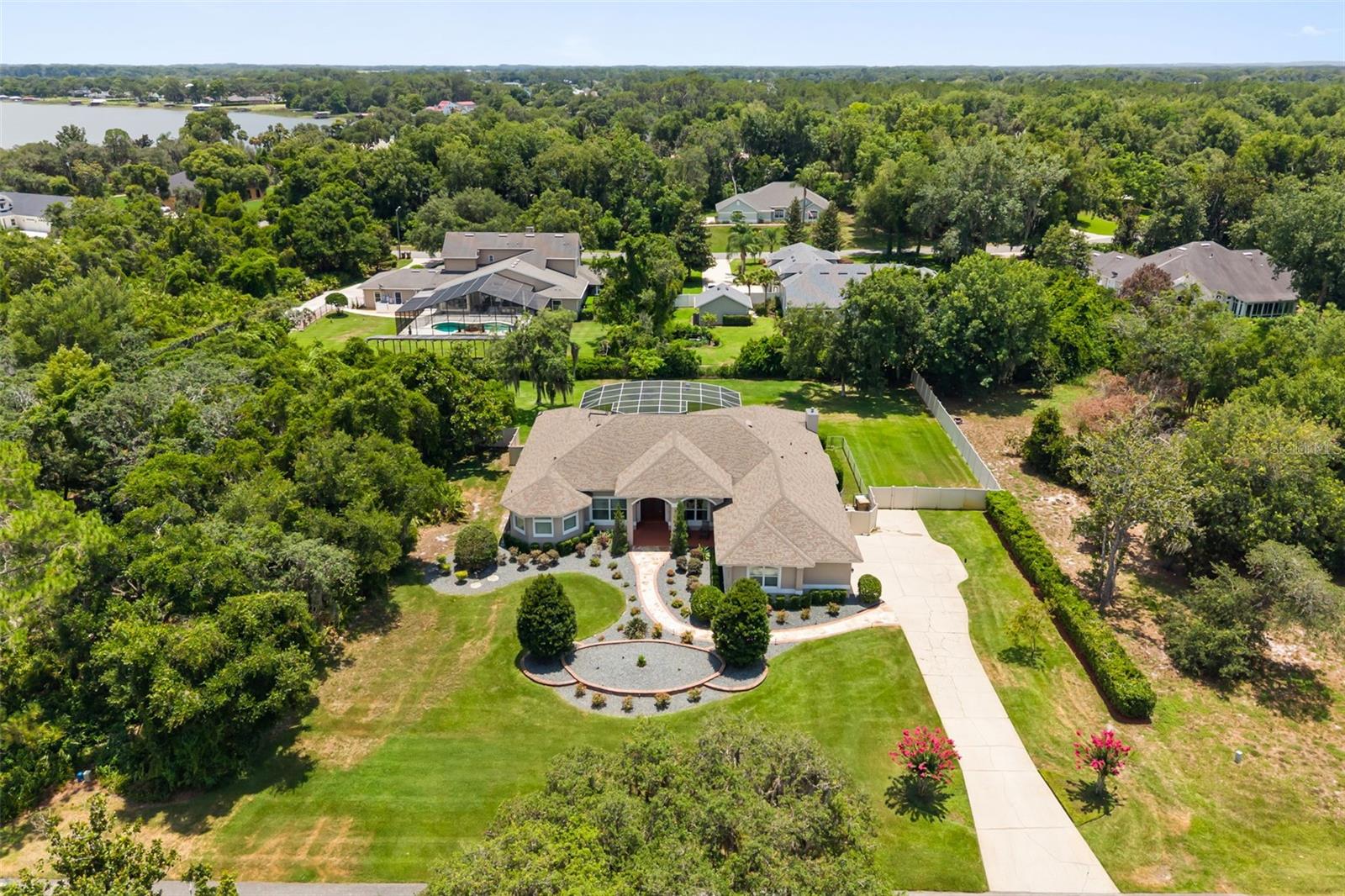 SQUIRREL POINT SUB - Residential