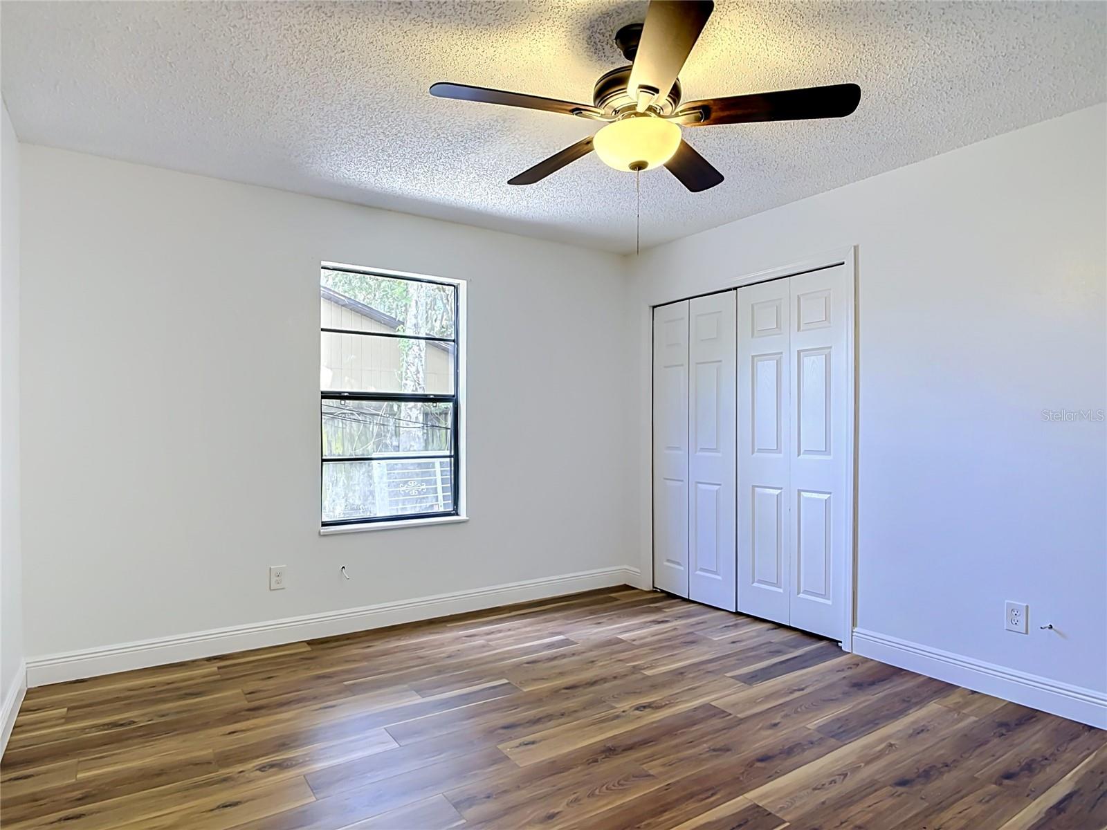 GAS LITE SQUARE - Residential