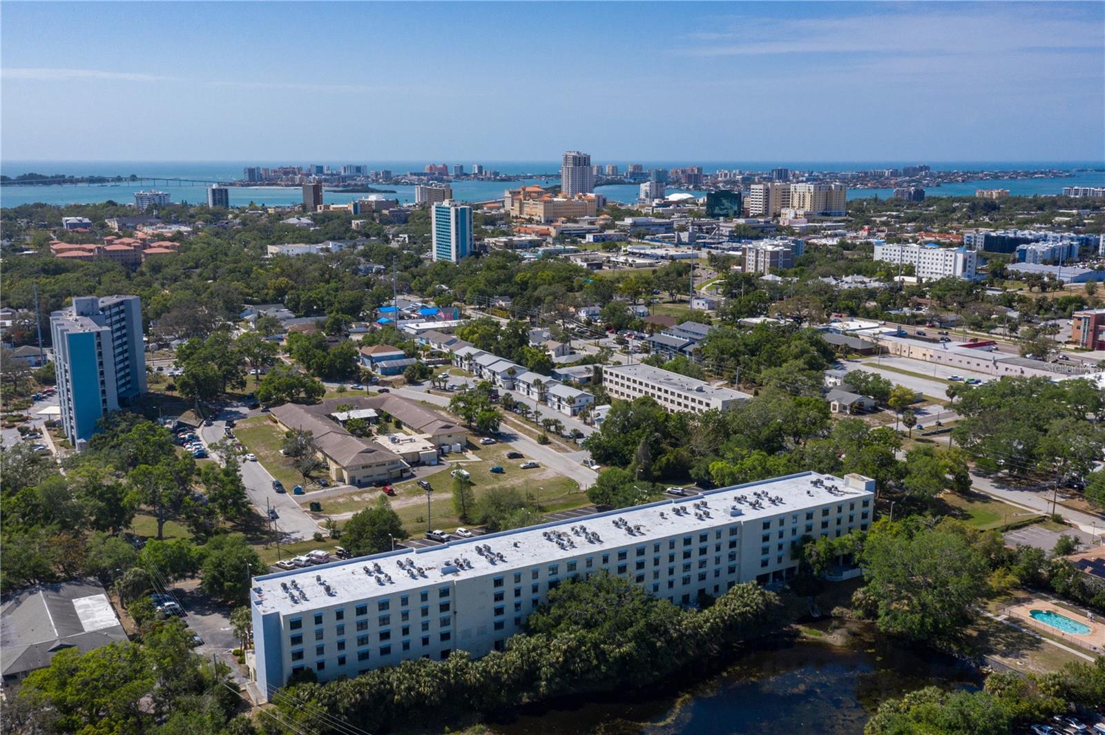 LAKESIDE CROSSING CONDO - Residential