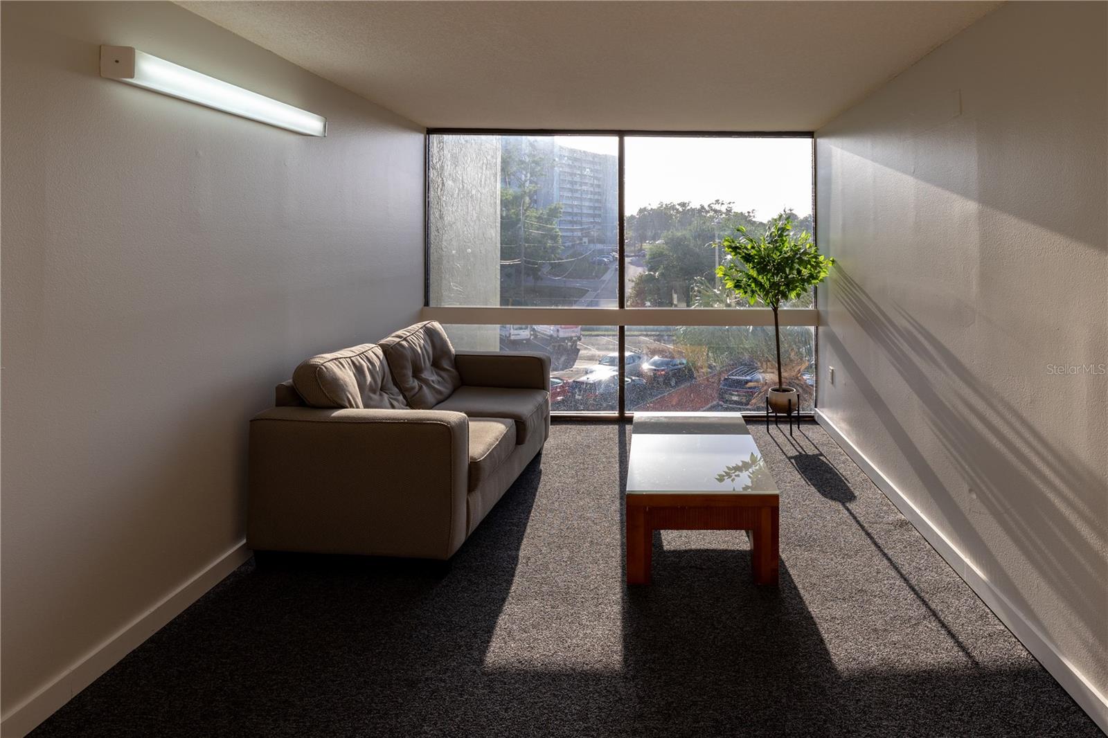LAKESIDE CROSSING CONDO - Residential