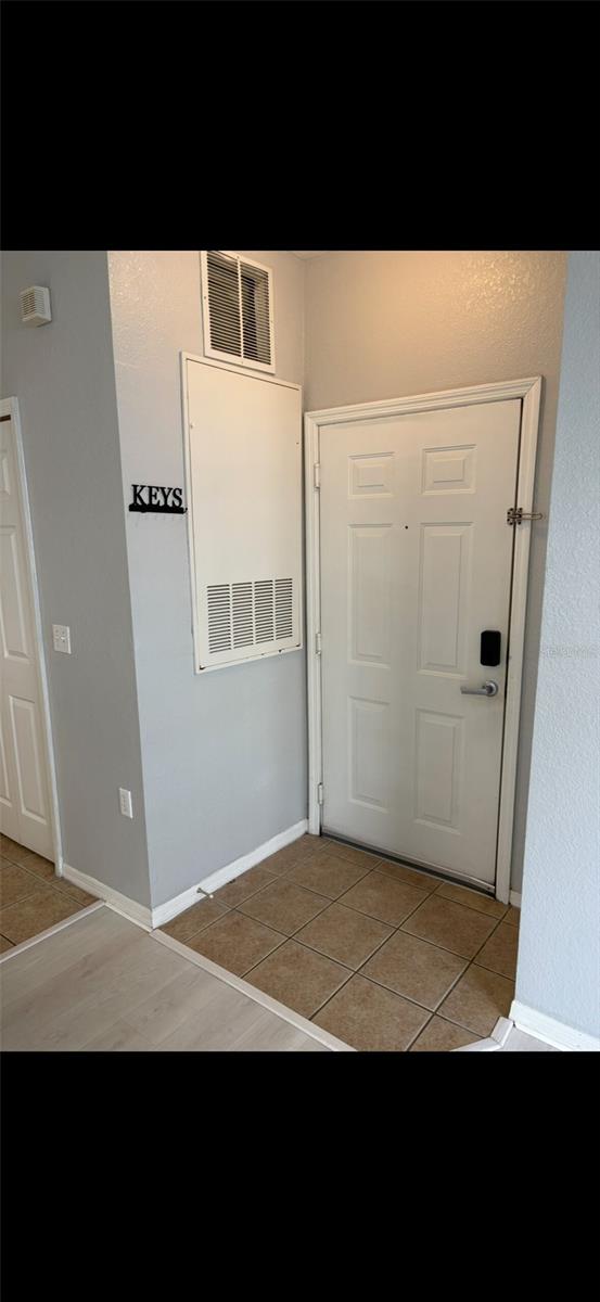 VILLA VALENCIA BLDG #8103 - Residential