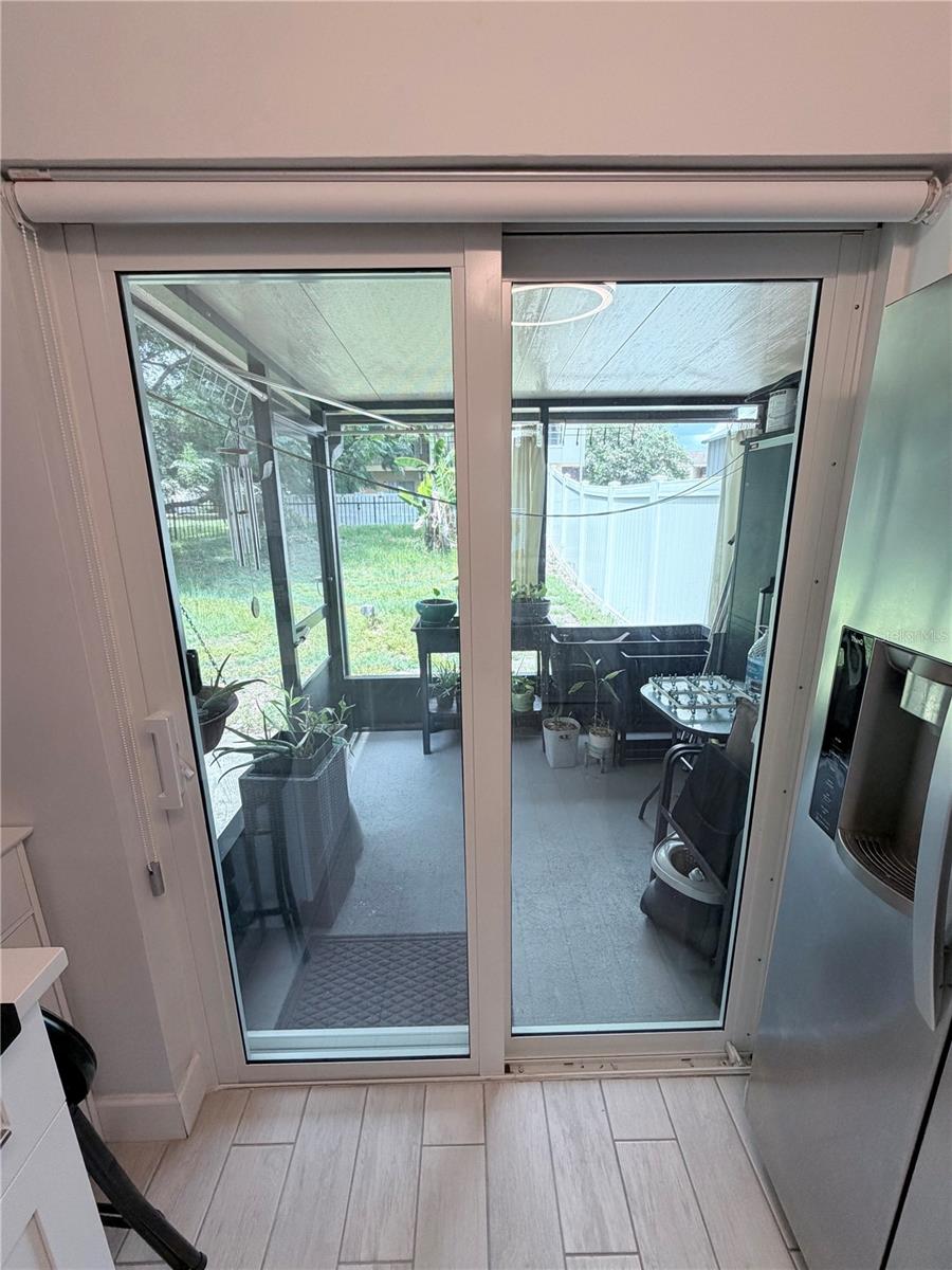 UNIVERSITY PLACE - Residential Lease
