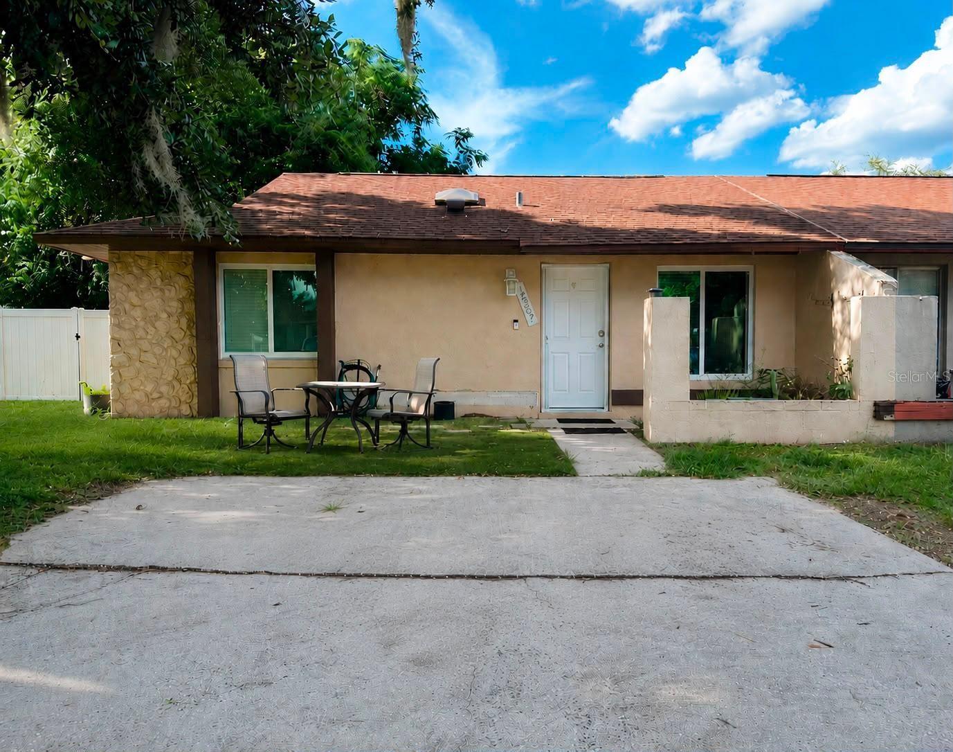 UNIVERSITY PLACE - Residential Lease