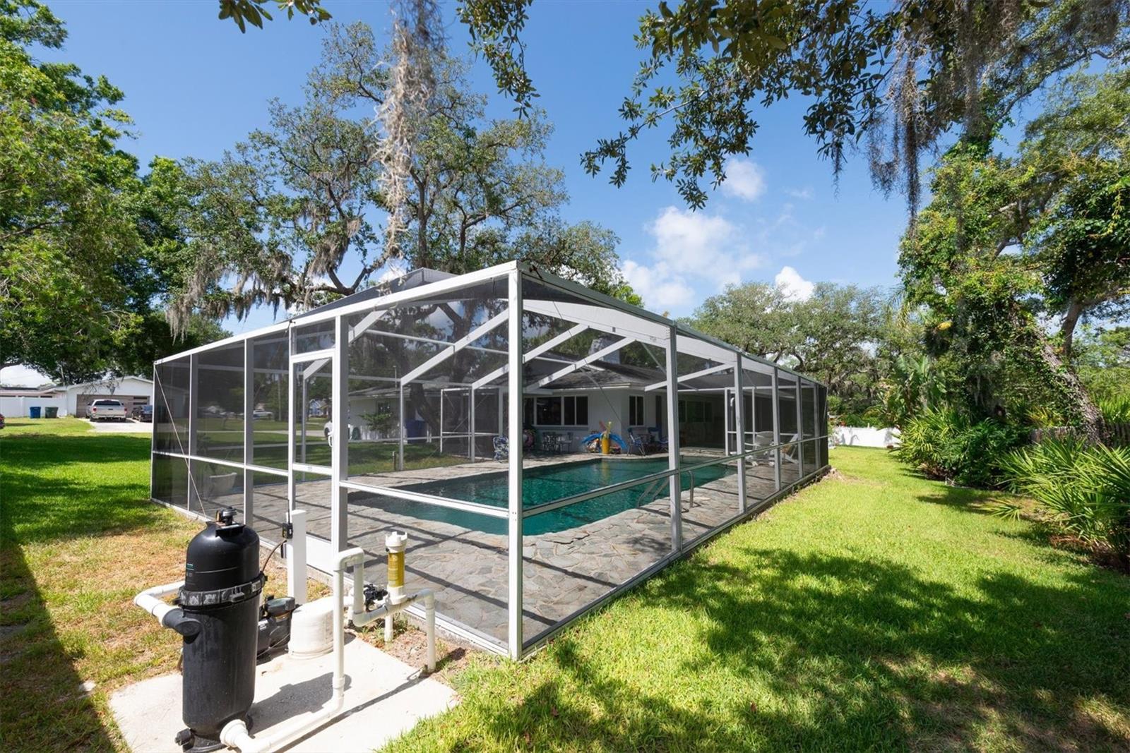 FAIRWAY ESTATES 4TH ADD - Residential