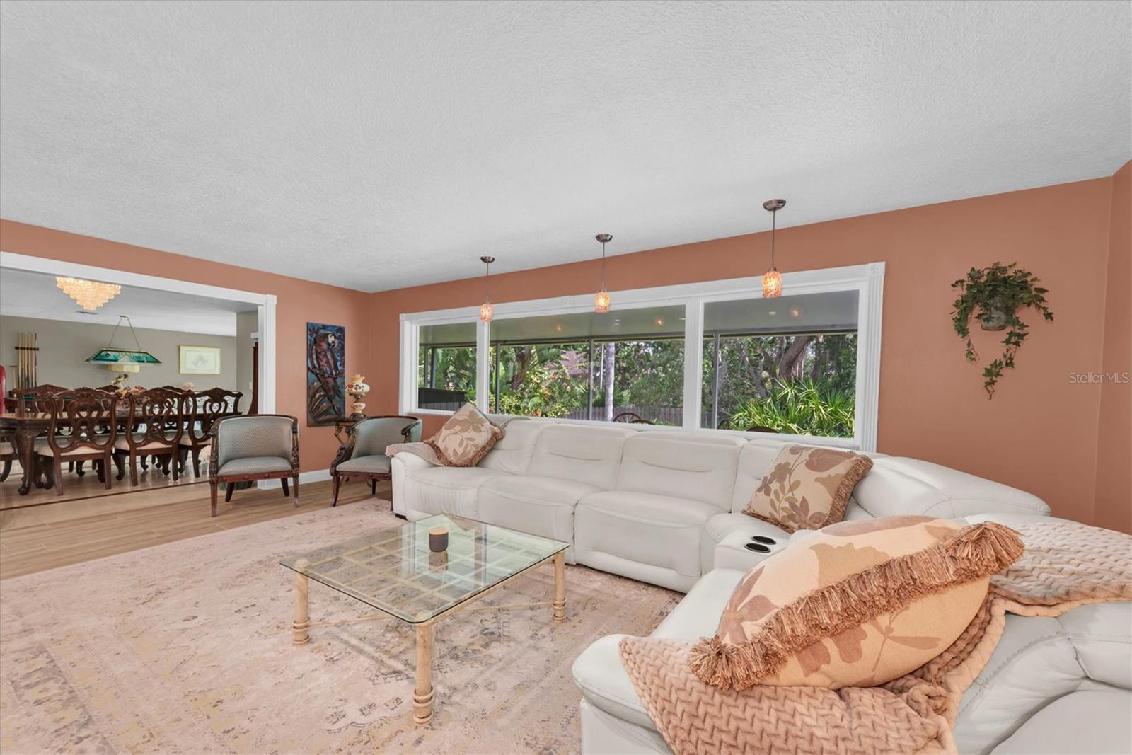 FAIRWAY ESTATES 4TH ADD - Residential