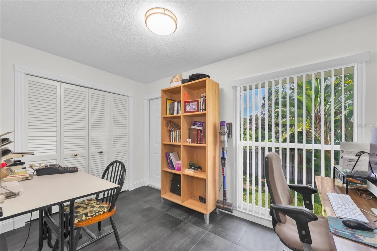 FAIRWAY ESTATES 4TH ADD - Residential