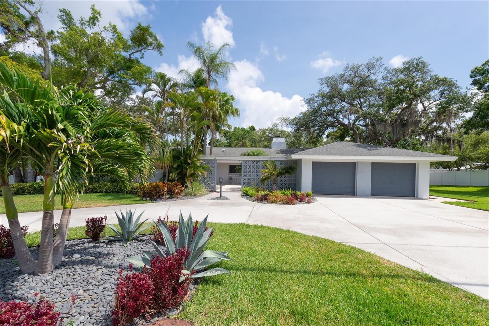 FAIRWAY ESTATES 4TH ADD - Residential