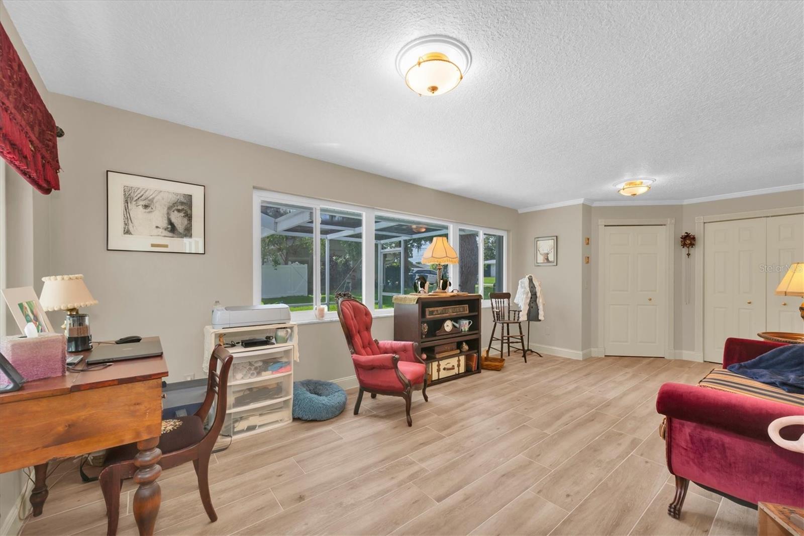 FAIRWAY ESTATES 4TH ADD - Residential