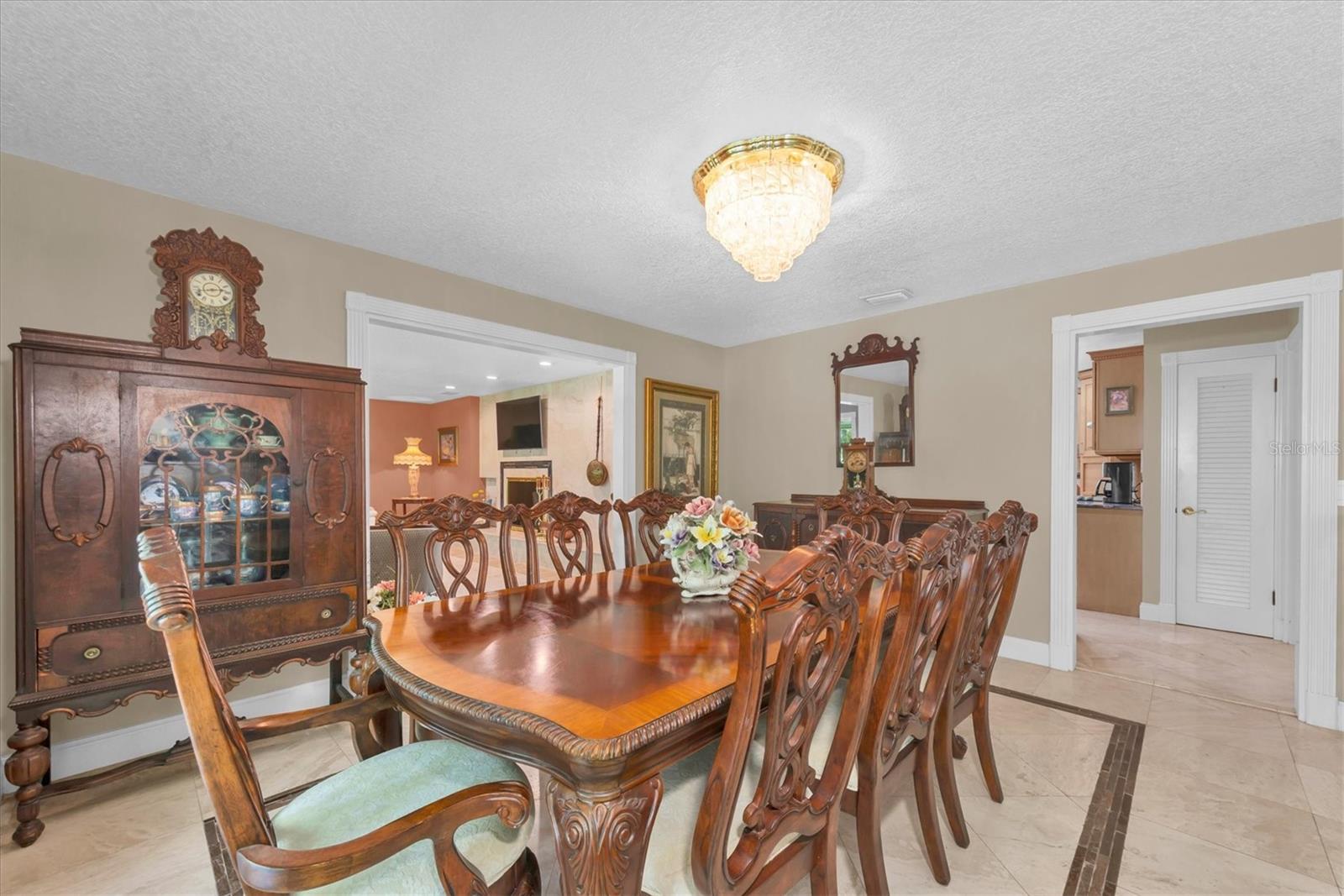 FAIRWAY ESTATES 4TH ADD - Residential
