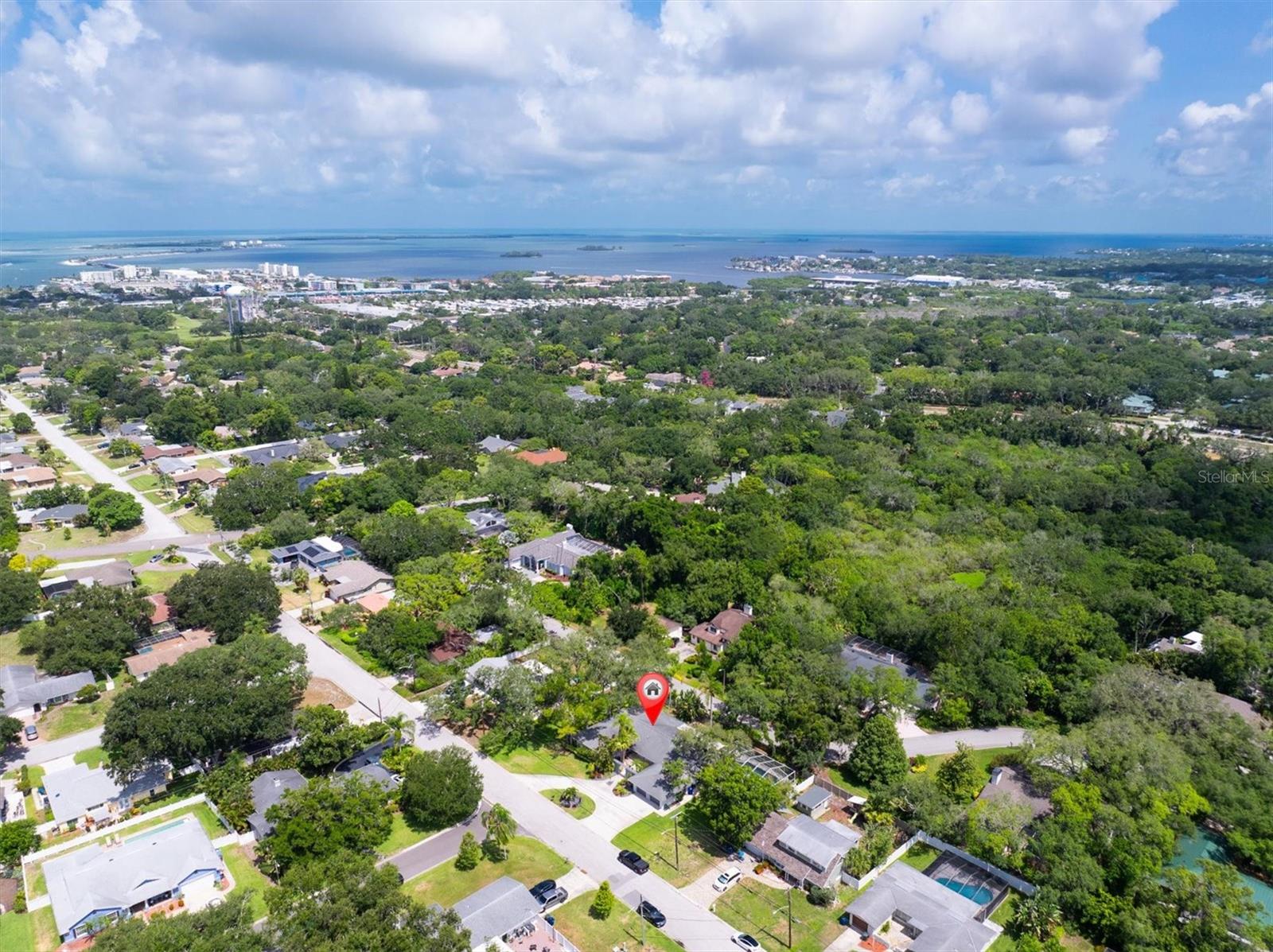 FAIRWAY ESTATES 4TH ADD - Residential