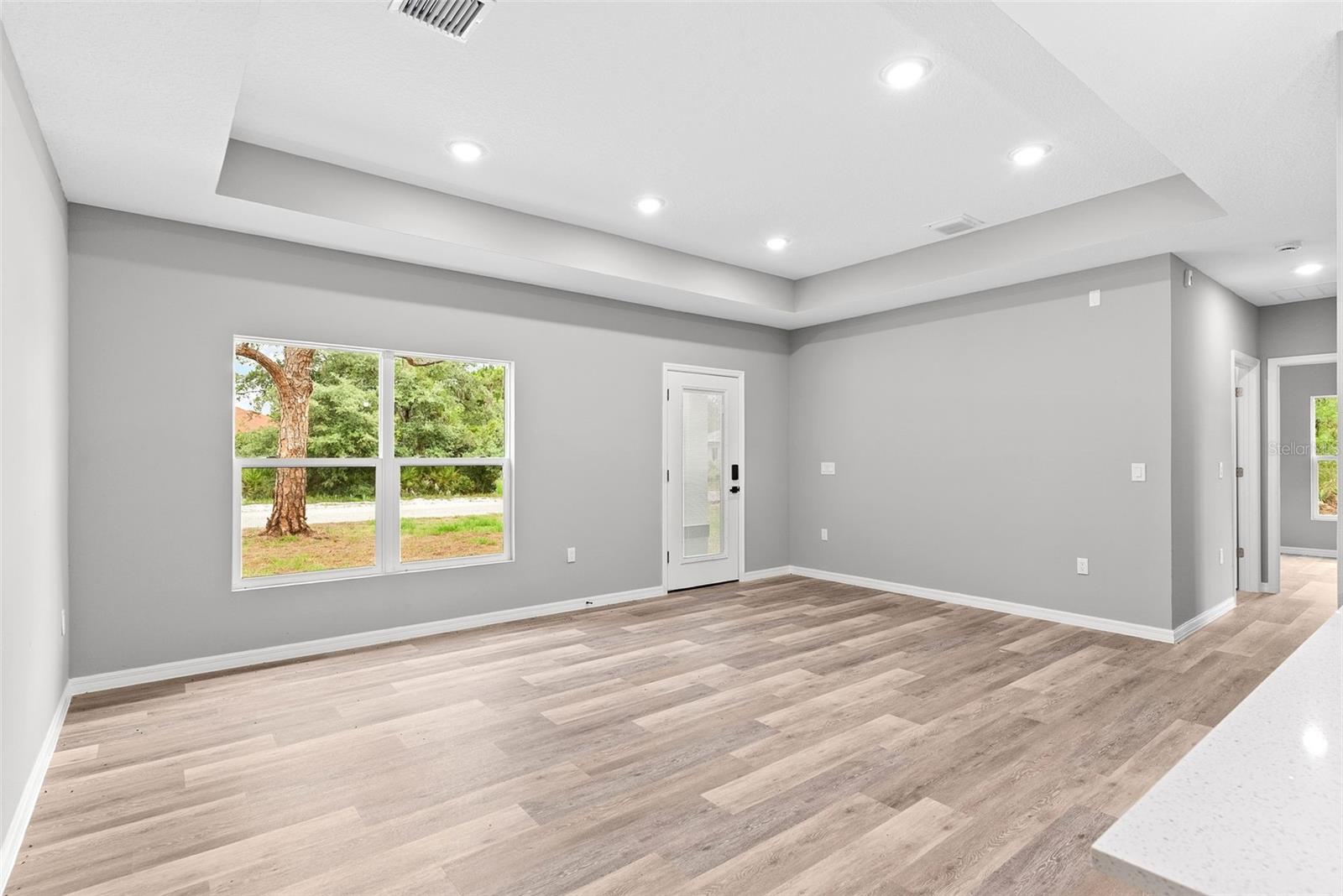 SPRING LAKE VILL 06 - Residential