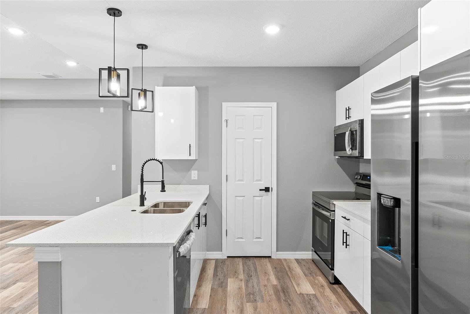 SPRING LAKE VILL 06 - Residential