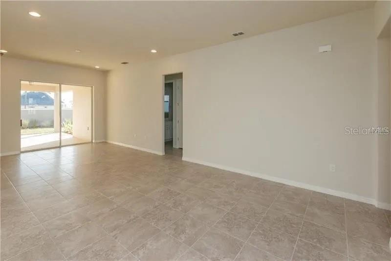 TAPESTRY PH 2 - Residential Lease