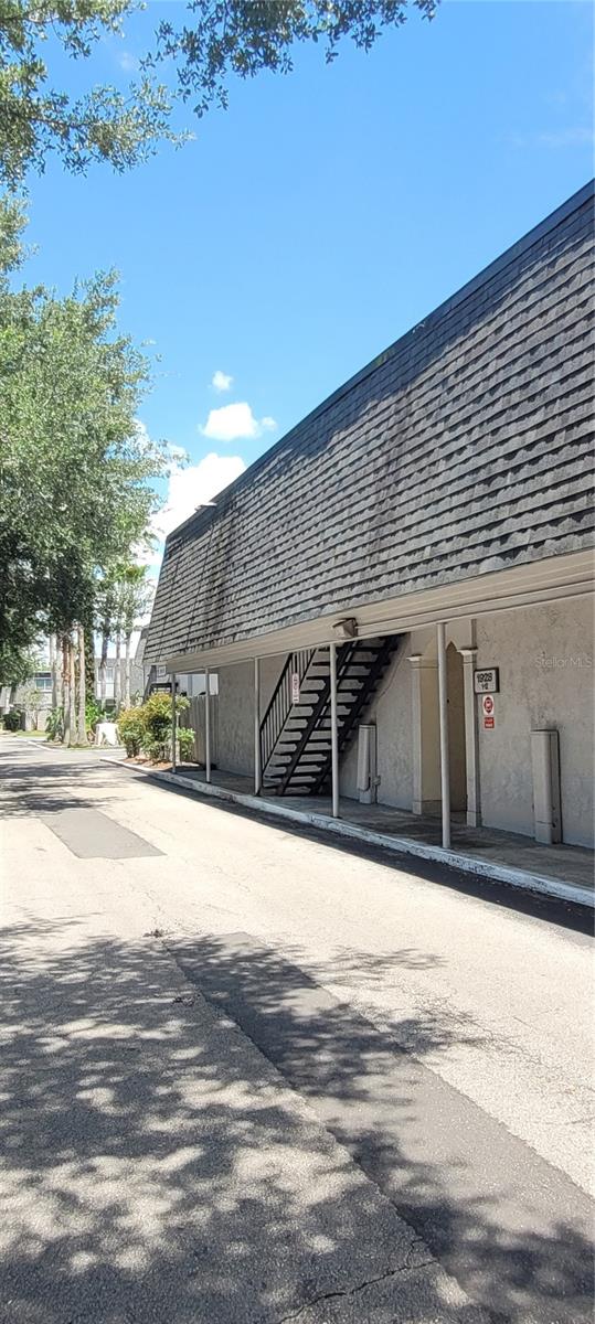 METRO/MICHIGAN PARK CONDO - Residential Lease