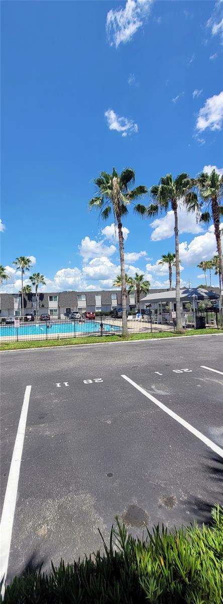 METRO/MICHIGAN PARK CONDO - Residential Lease