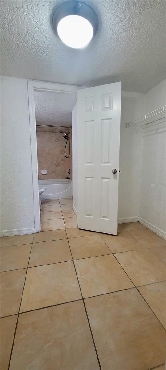 METRO/MICHIGAN PARK CONDO - Residential Lease