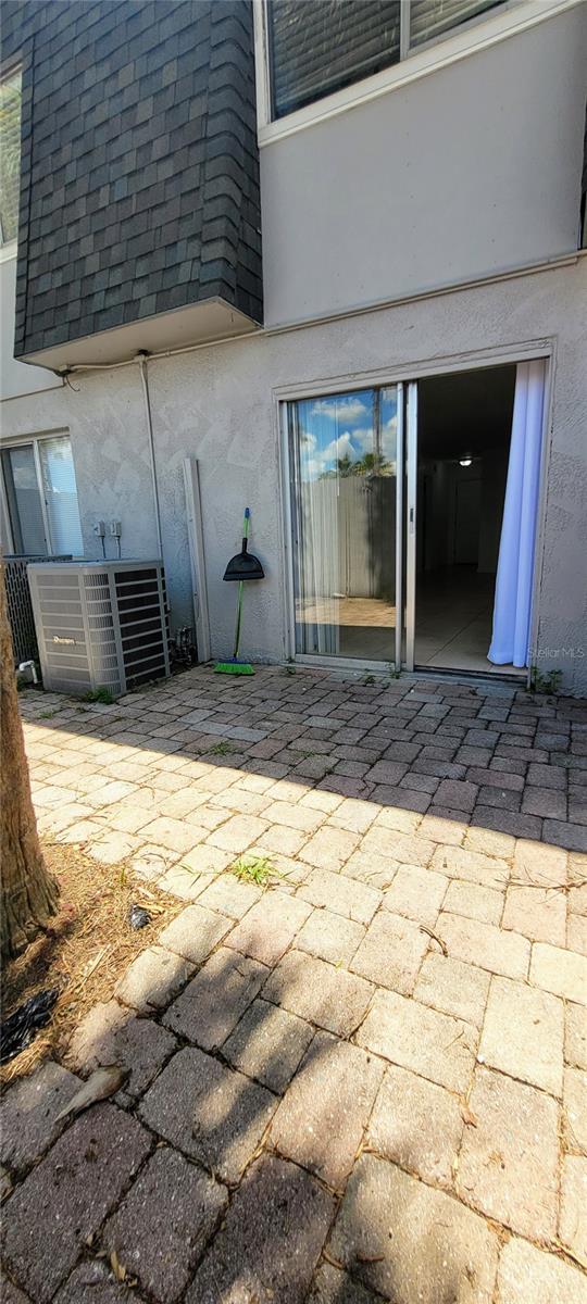 METRO/MICHIGAN PARK CONDO - Residential Lease